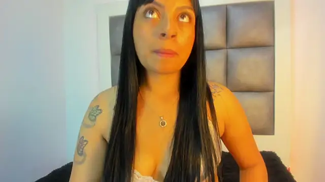 Mia lopez   online show from September 27, 4:47 pm