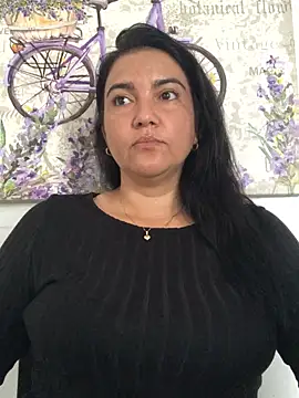 sweetdulcexxx online show from November 24, 4:09 pm