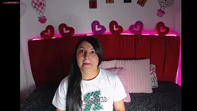 cuteeimy online show from March 9, 7:06 pm