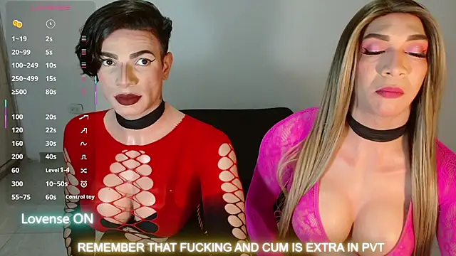 couple vzl online show from April 17, 6:26 am