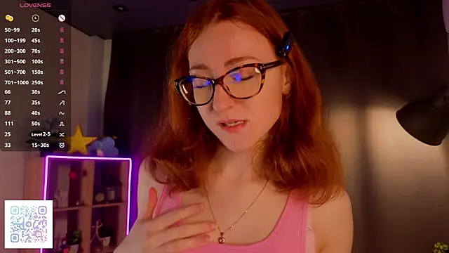 VeronaHascall online show from October 24, 4:19 am