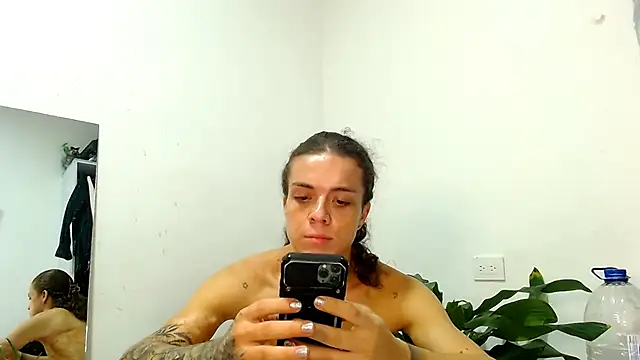 saara johnson496 online show from November 6, 2:06 am