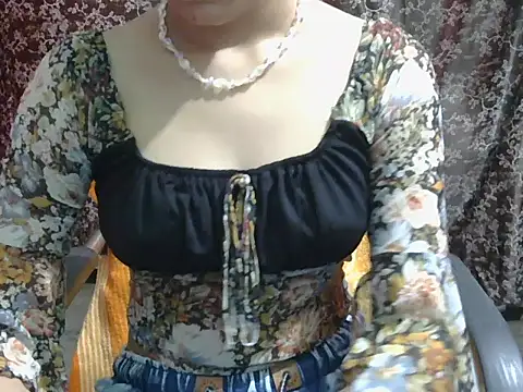 lovely soniya online show from July 28, 6:11 am