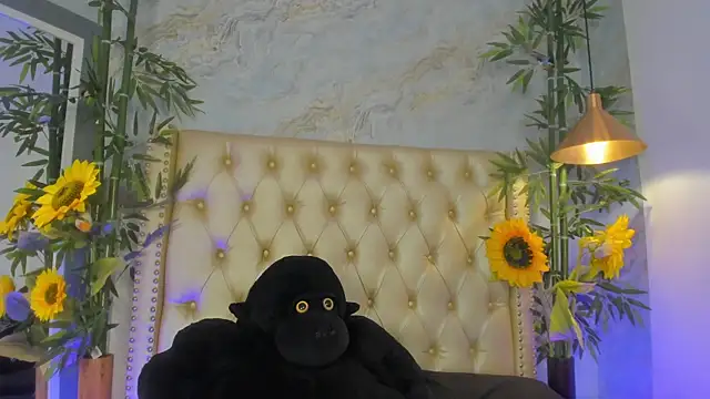 LittleeJaz online show from February 20, 5:17 am