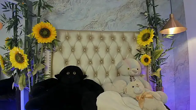 LittleeJaz online show from June 28, 2:18 am