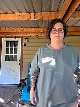 valeriejane online show from November 5, 9:31 pm