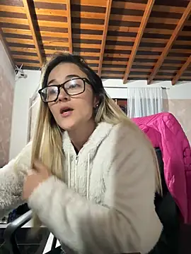 Mariam Arango online show from January 14, 10:09 am