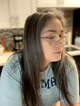 Alix Valentine online show from October 3, 6:35 pm