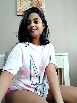 littlemissdevil69 online show from February 9, 6:15 am