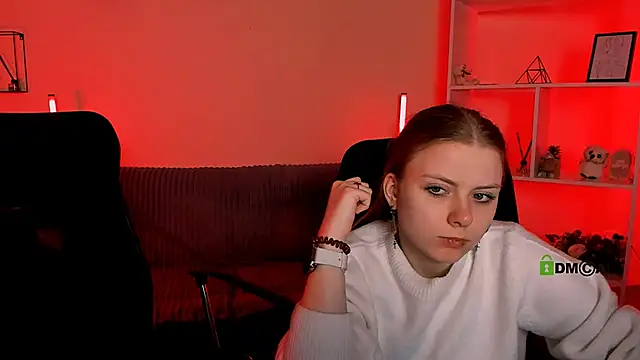 foxy tease  online show from October 19, 1:18 am