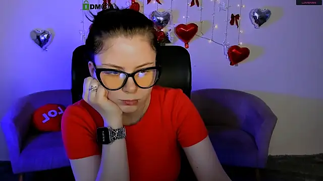 foxy tease  online show from February 22, 9:59 pm