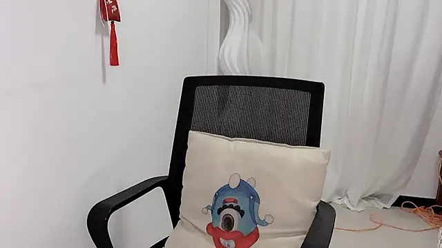 JackieBell online show from October 22, 12:59 am