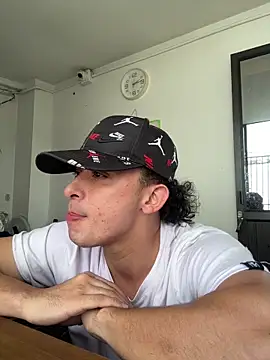 Jacobs0 online show from June 17, 7:15 pm