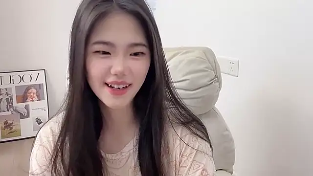 suki-1 online show from April 12, 9:45 am