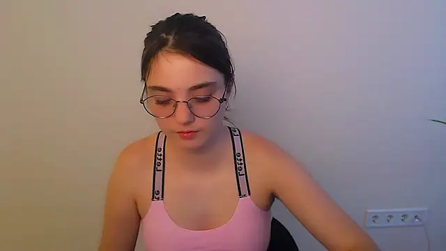 Sun Shine   online show from June 14, 2:24 am