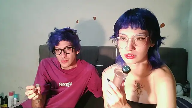 IkyVic online show from February 11, 3:52 am