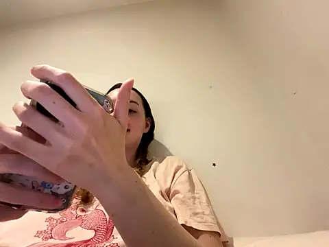 Snapshot of violetcutie chatting on September 11, 7:25 pm violetcutie online show from September 11, 7:25 pm