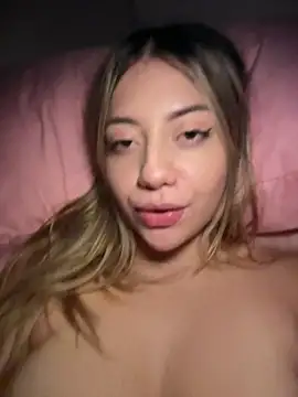 MissCat  online show from December 22, 3:31 am