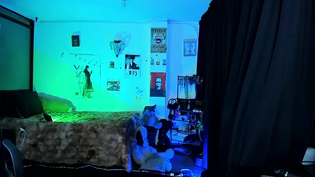 kattusauruss online show from May 30, 4:54 am