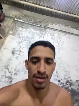 ikaro21 online show from February 10, 9:40 pm