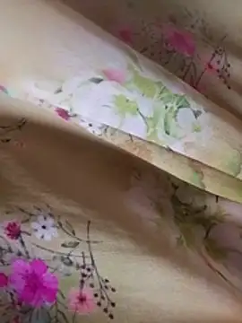 aunty sumy online show from March 4, 10:33 am