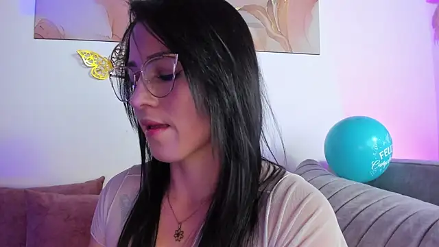 kamila flower online show from November 4, 2:00 pm