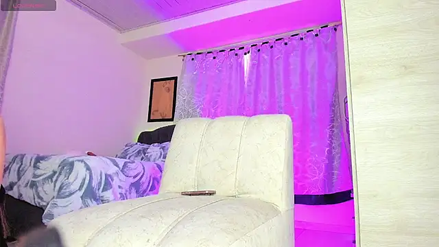 Snapshot of Miss_liizz chatting on September 15, 10:06 pm Miss liizz online show from September 15, 10:06 pm