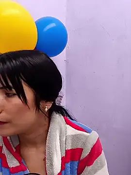 karinnahotdirty online show from June 22, 9:45 pm