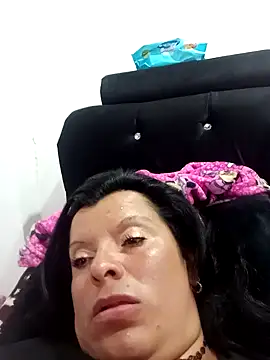 Snapshot of Hanna_Kieran chatting on October 11, 10:01 pm Hanna Kieran online show from October 11, 10:01 pm