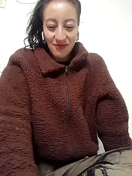 Oriana111 online show from November 1, 4:49 am