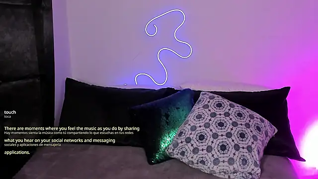 Londonttipton online show from February 28, 11:59 pm