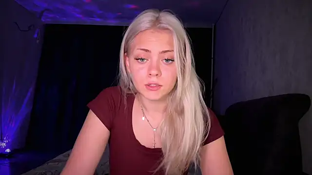 AliceOceanEye online show from October 12, 2:08 pm