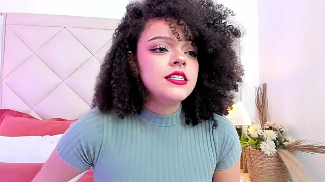 LilBoonew online show from September 25, 12:04 pm