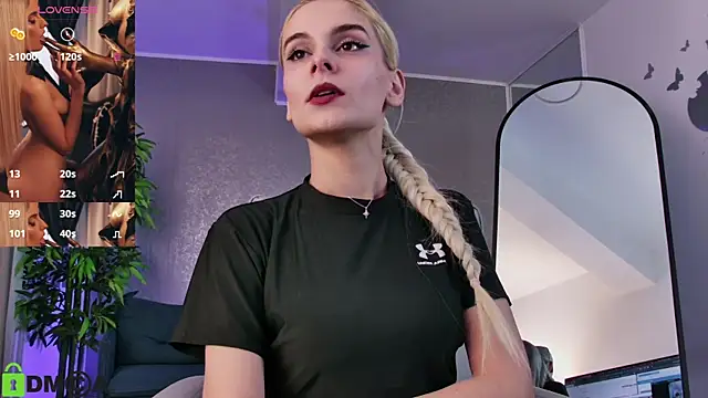 SelenaDaze online show from April 16, 10:37 am