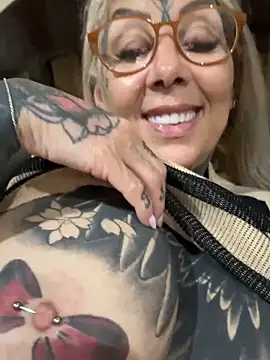 amada39 online show from November 3, 6:17 am