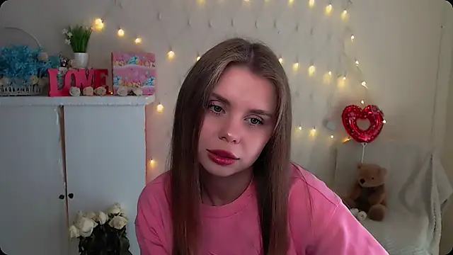 OceanicDawn online show from October 3, 10:09 am