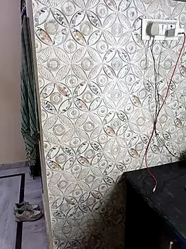 Iampriyaaa15 online show from November 14, 11:54 am