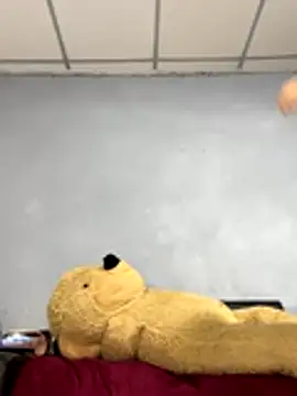 conejitadayy online show from December 23, 7:34 am