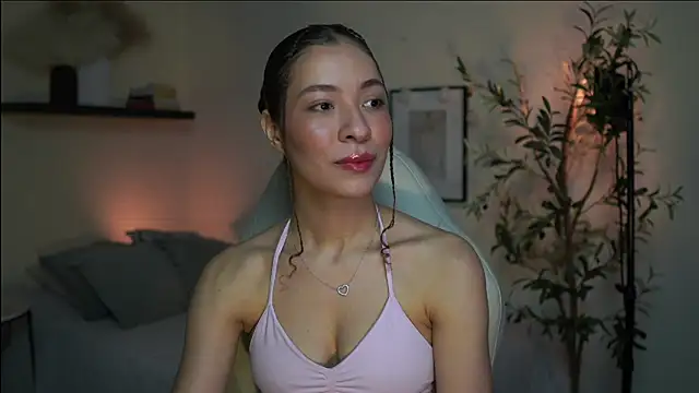 isabella-garcia- online show from July 4, 1:45 am