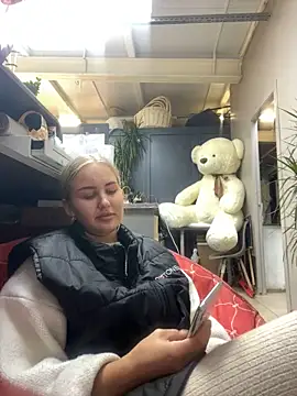 CandyVice online show from September 25, 5:33 pm