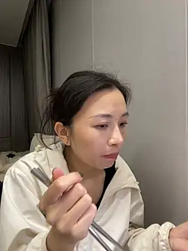 haiyan125216 online show from February 3, 10:53 am