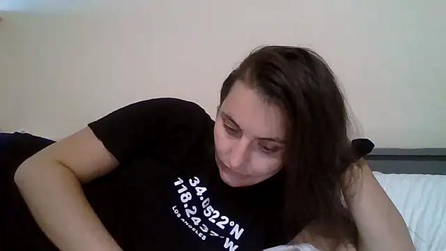 Snapshot of DInaraXRose chatting on September 9, 5:57 pm DInaraXRose online show from September 9, 5:57 pm