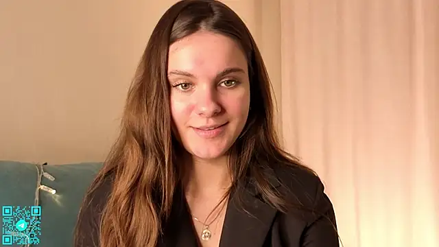 chloemilka online show from November 23, 6:31 pm