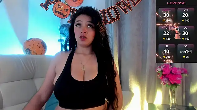 Snapshot of Maitte_love chatting on October 11, 8:44 pm Maitte love online show from October 11, 8:44 pm