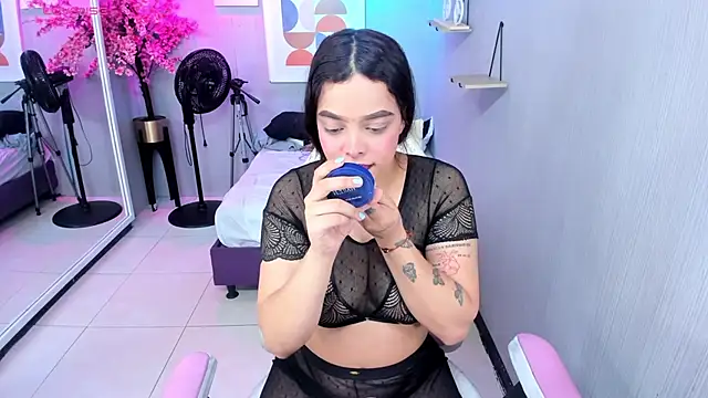 Maggy t18 online show from July 3, 3:34 am