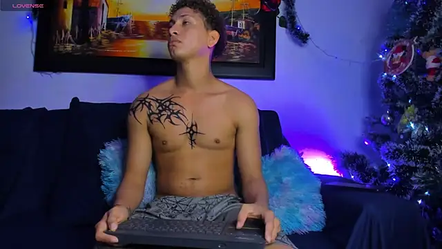 ECSTASYX2 2001 online show from December 18, 5:23 am