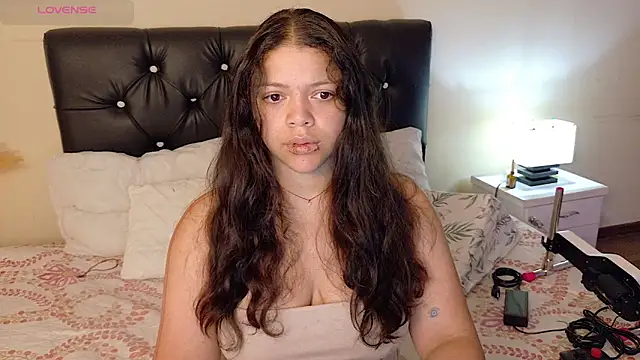 Amanda sweet online show from January 7, 2:53 pm