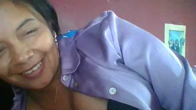 DianaOchoa  online show from May 26, 4:45 am