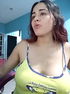 candy  fox  online show from February 13, 11:12 am