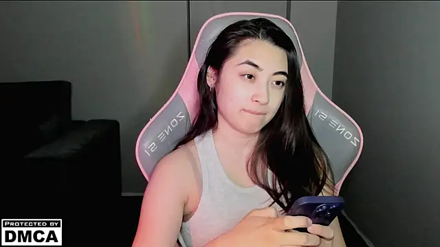 MeilideQian1 online show from May 4, 1:37 pm